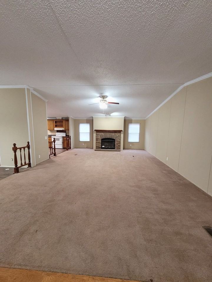 3269 Hardman Morris Rd - Photo 2 of 19