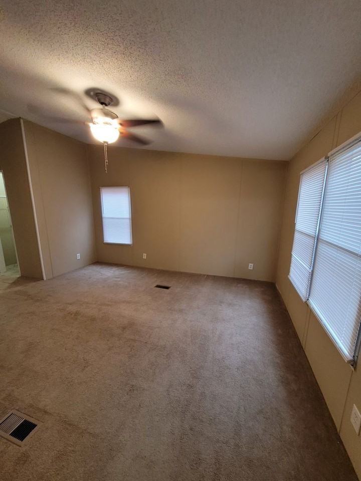 3269 Hardman Morris Rd - Photo 4 of 19