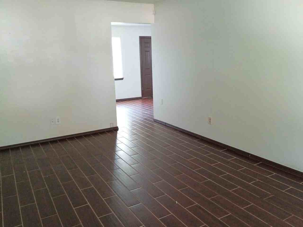 306 W Michael Dr - Photo 2 of 17