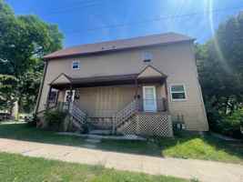 featured image of 505 W Burleigh St