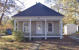 featured image of 422 E Sycamore St