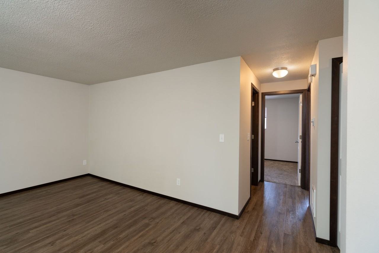 219 Lodean Dr Apt A - Photo 7 of 16