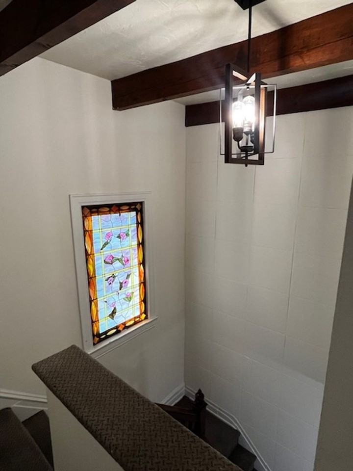 139 E Philadelphia St - Photo 4 of 9