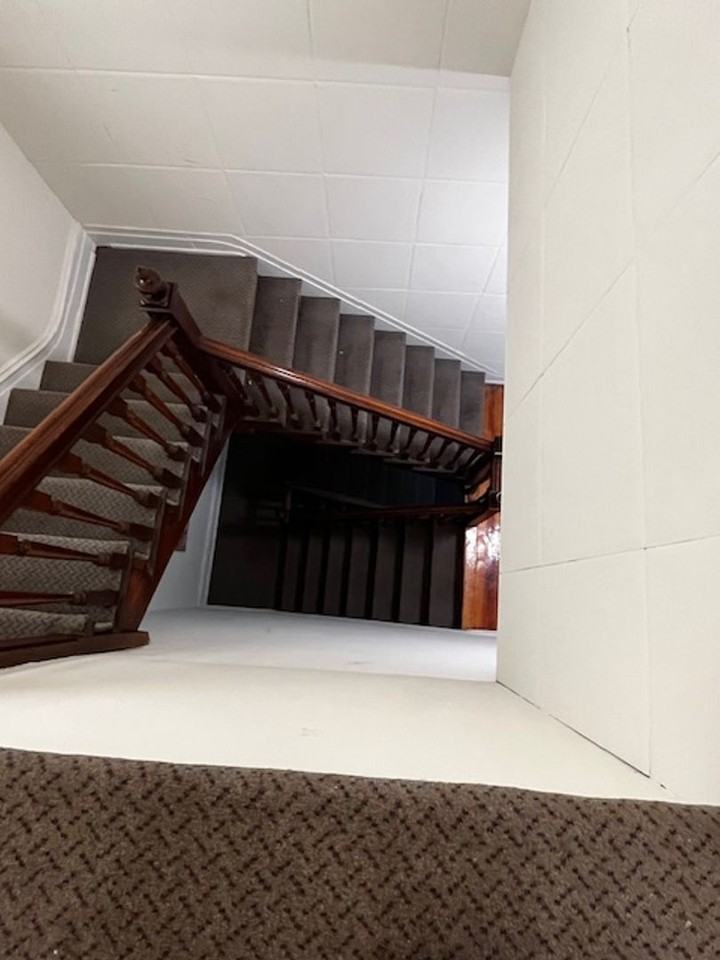 139 E Philadelphia St - Photo 5 of 9