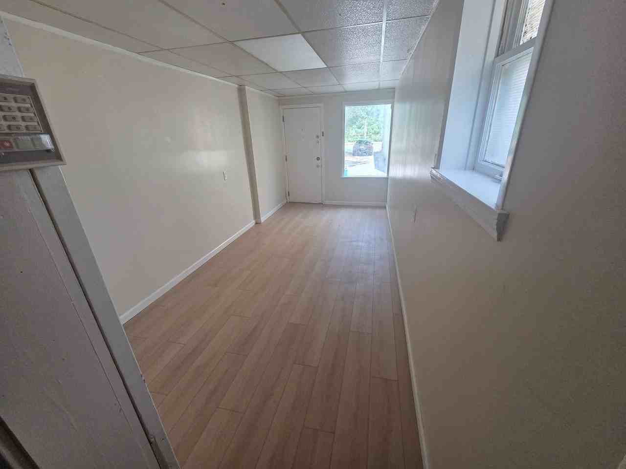 6841 W Fond Du Lac Ave - Photo 7 of 21