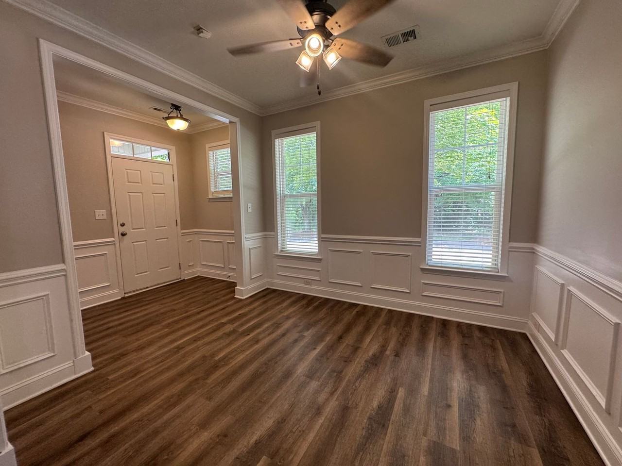 9734 Cadman Ct - Photo 3 of 16