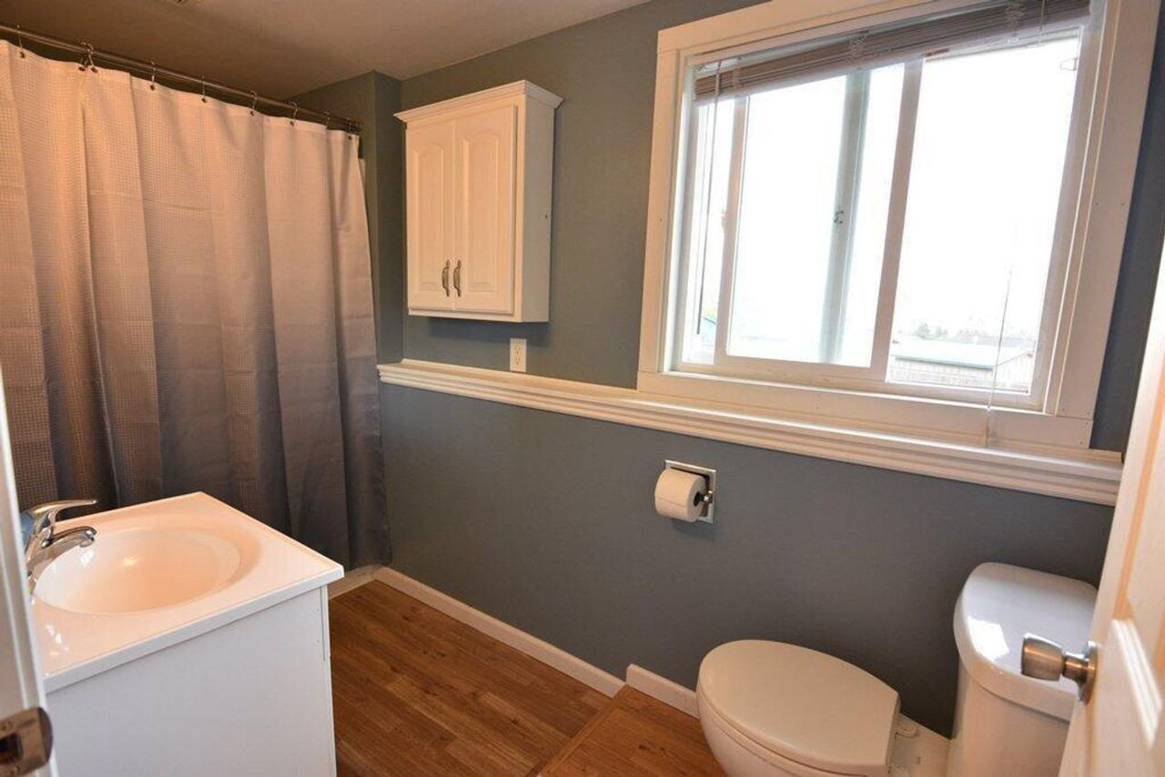 222 Ridgeway Dr - Photo 4 of 29