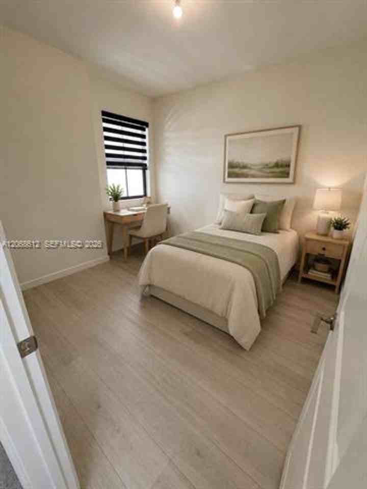 3413 3413 W 113th St th 3413 - Photo 4 of 6