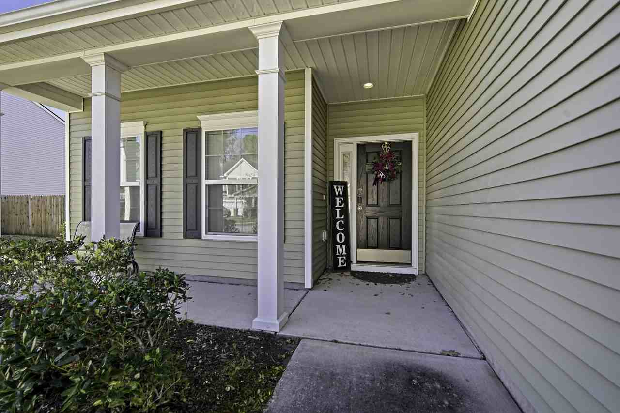 225 Urbano Ln - Photo 4 of 47