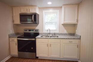 5816 Robinson St - Photo 1 of 1