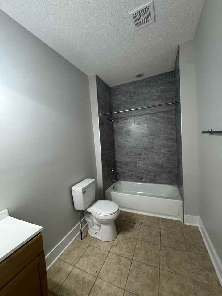 66 Amherst St - Photo 6 of 15