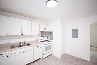 2716 Sunrise St - Photo 1 of 1