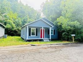 featured image of 418 Orange St