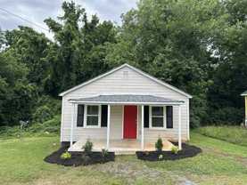 416 Airline Ave - Photo 1 of 1