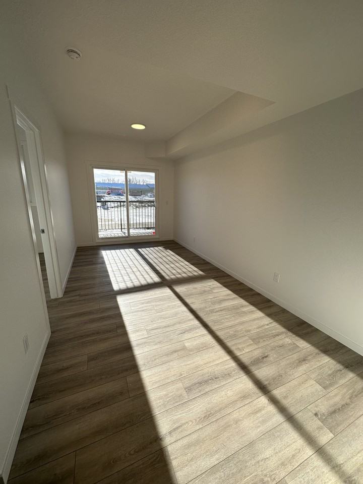 864 106-864 Secord Blvd Nw - Photo 4 of 12