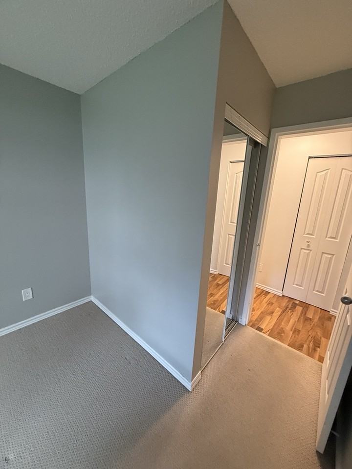 11245 Fairways South - Photo 4 of 11