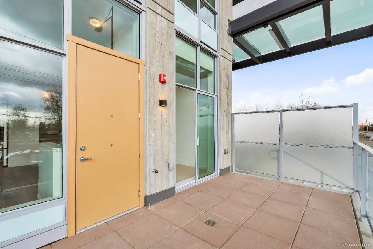 3559 E Kent Ave North #TH3 - Photo 4 of 15