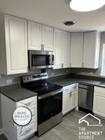 featured image of 3112 Calwagner St #1E