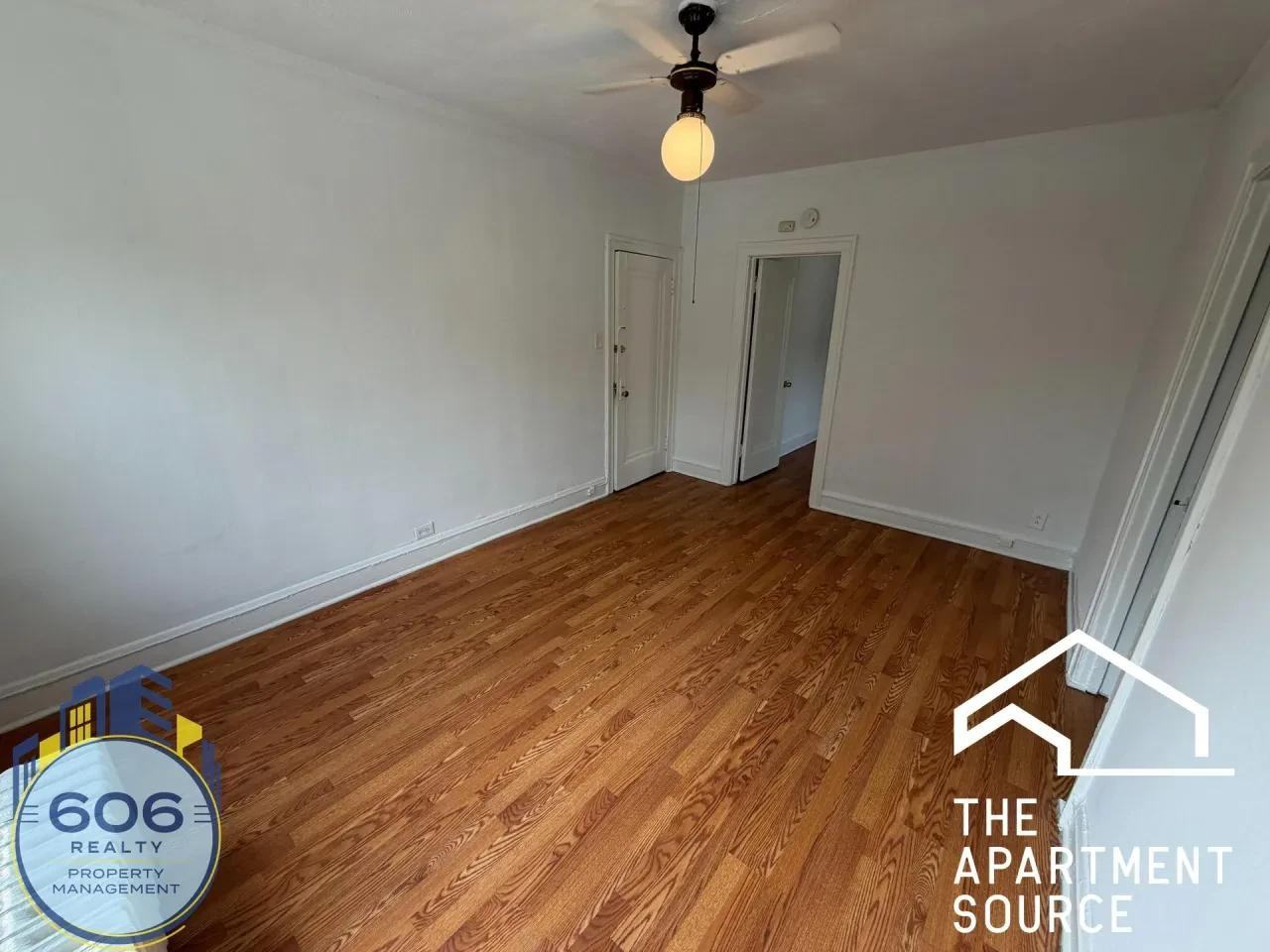 1135 W Lunt Ave #101 - Photo 7 of 14