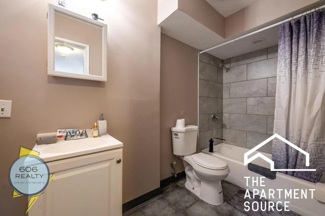 2300 N Harlem Ave #602 - Photo 5 of 12