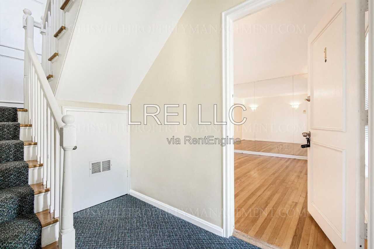 4105 Stoneview Dr #1 - Photo 2 of 16