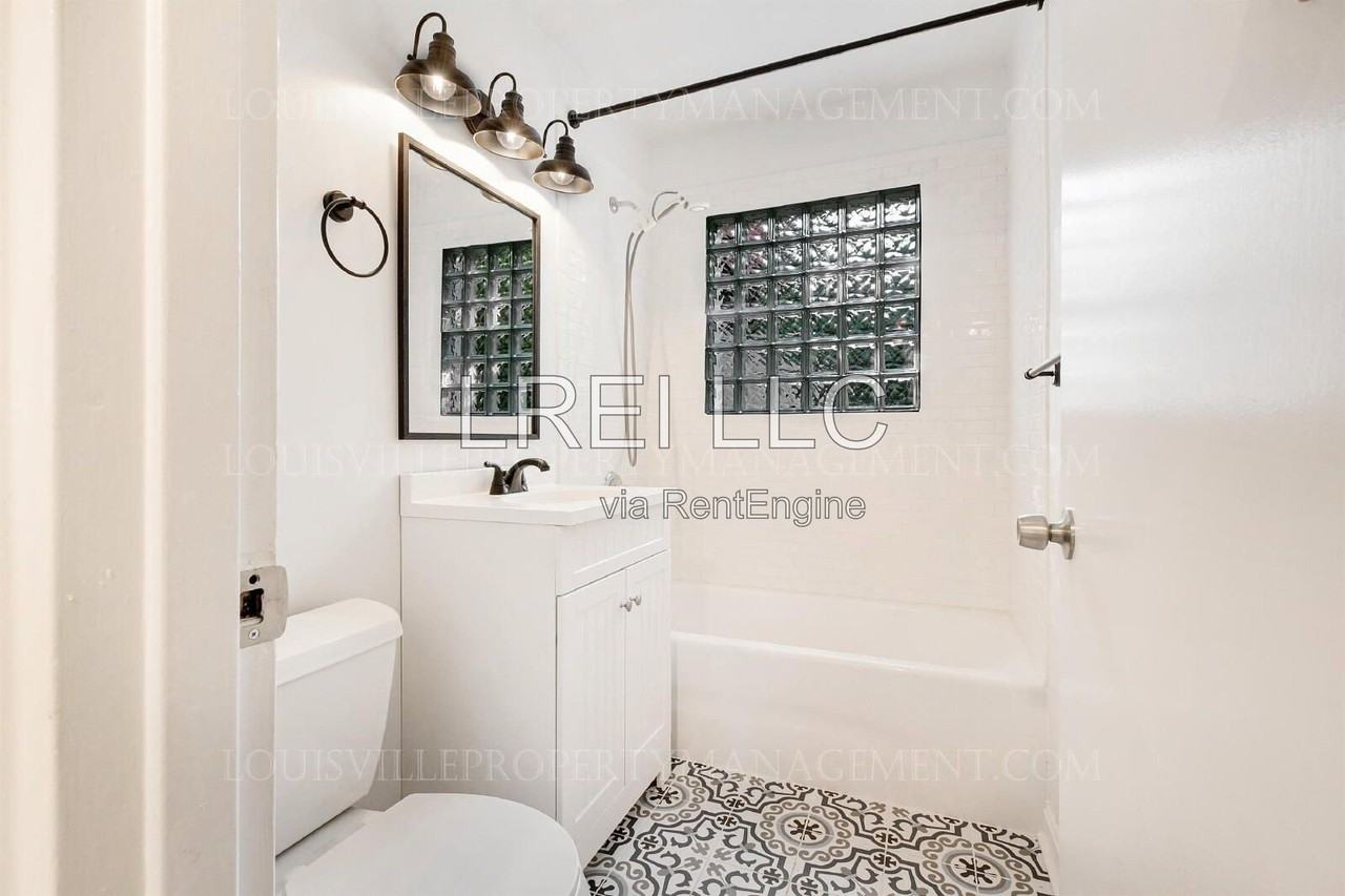 4105 Stoneview Dr #1 - Photo 7 of 16