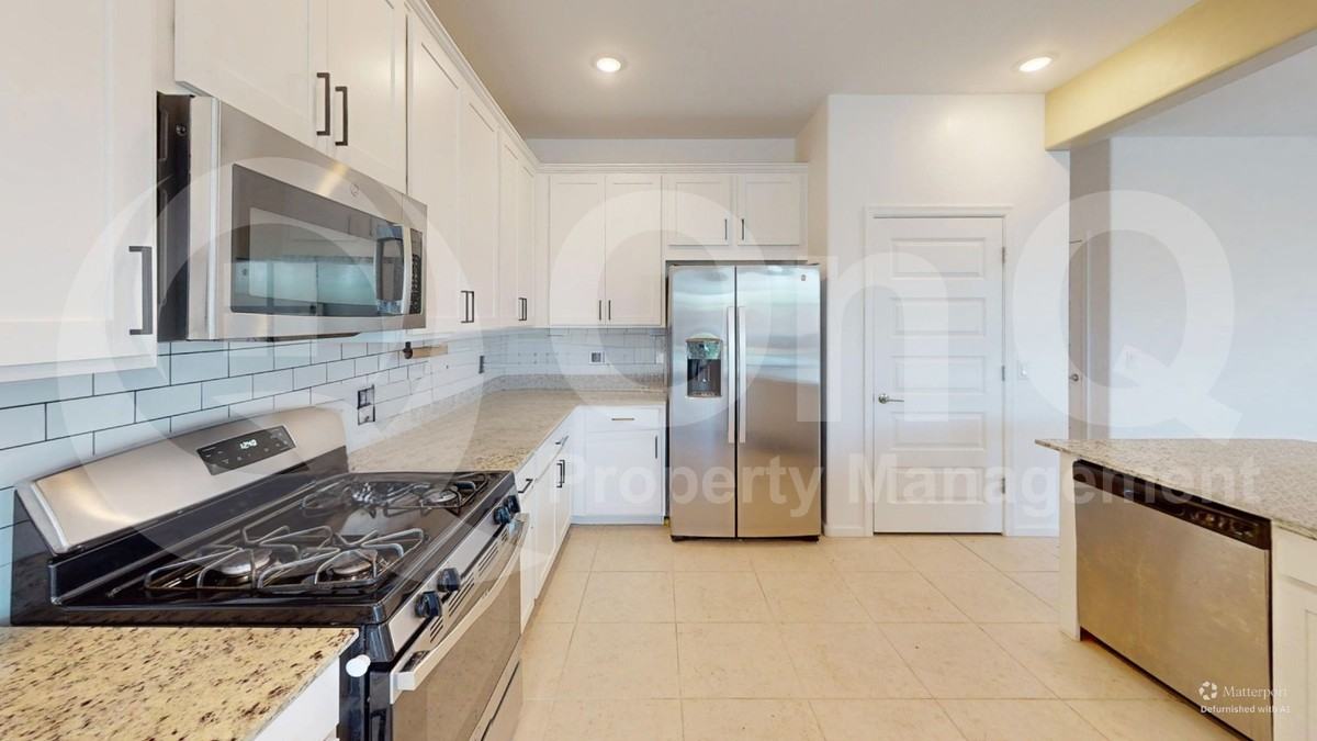7609 S Camino Alma Vieja - Photo 3 of 50