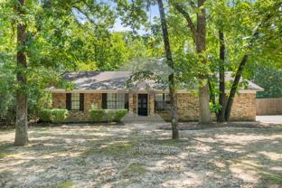108 Robin Ln - Photo 1 of 1