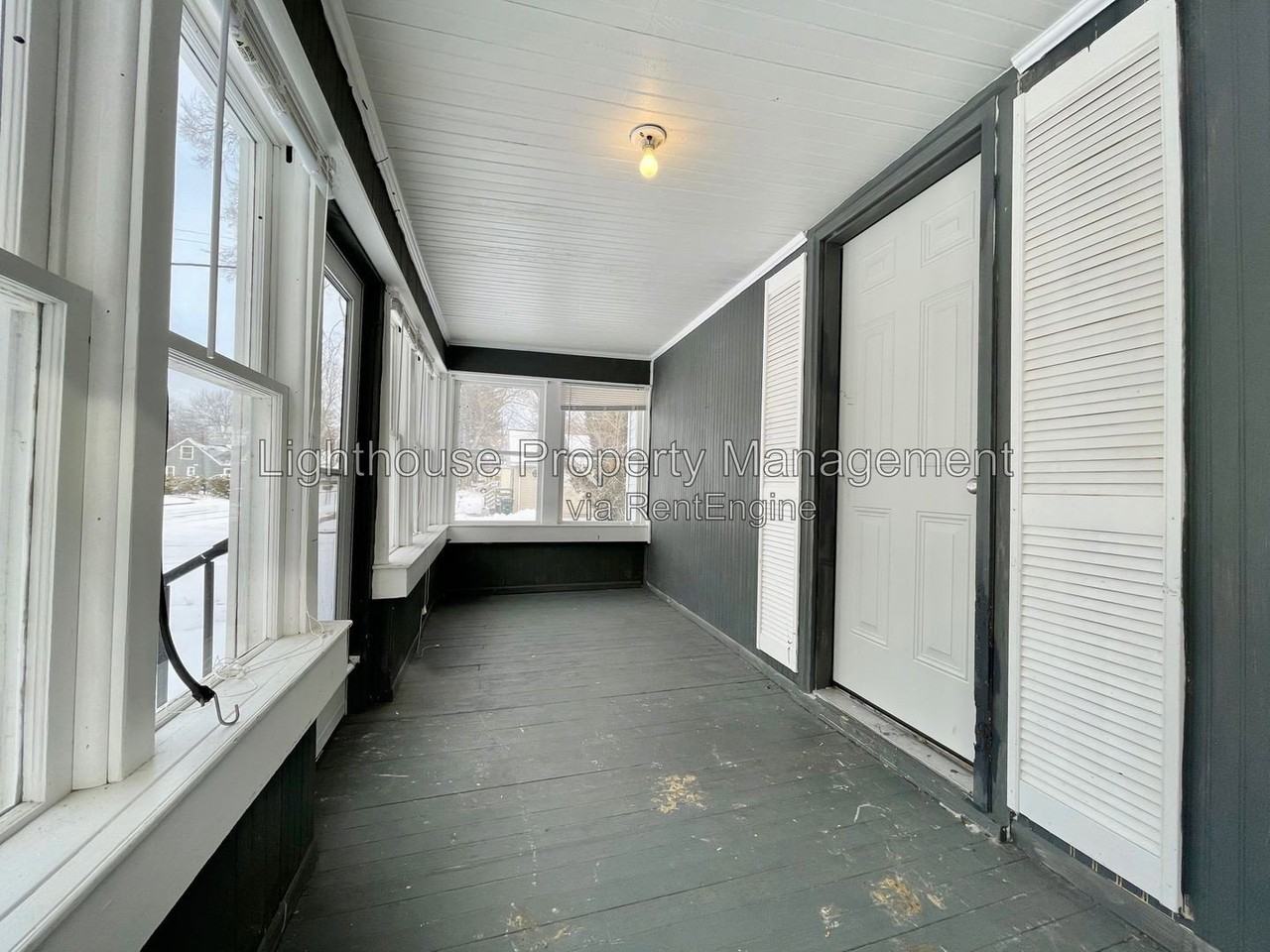 1910 Franklin St - Photo 2 of 13