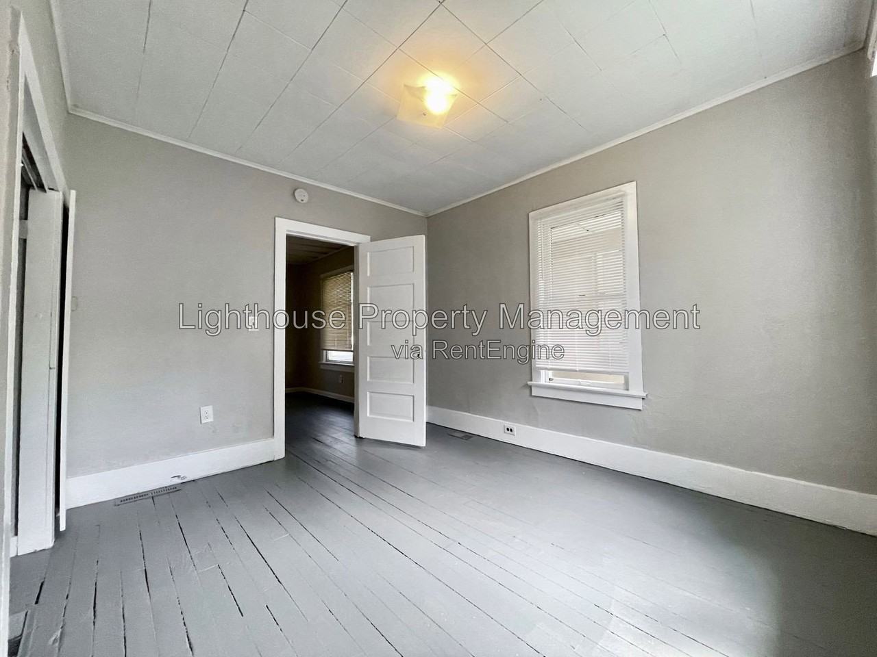 3201 5th St - Photo 6 of 19
