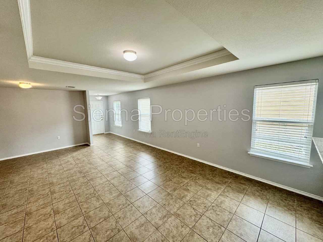 5816 Knoll Pines Pass - Photo 4 of 27