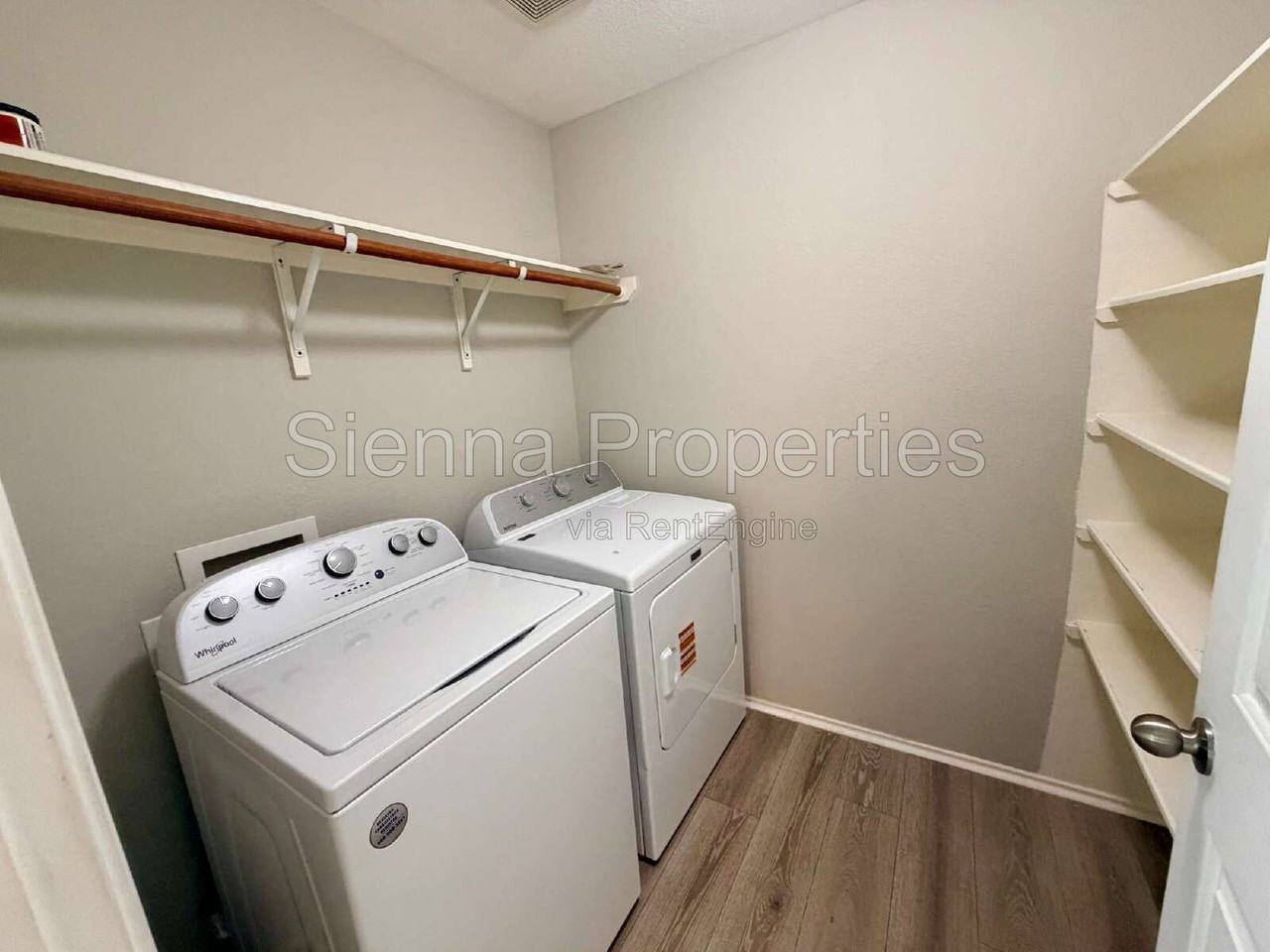 1148 Shadow Creek Blvd - Photo 7 of 21