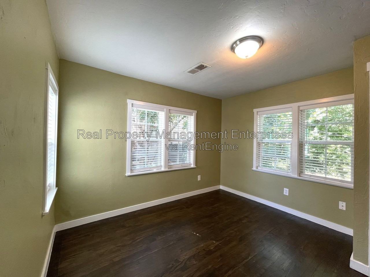 1503 Nw 46th St - Photo 6 of 9