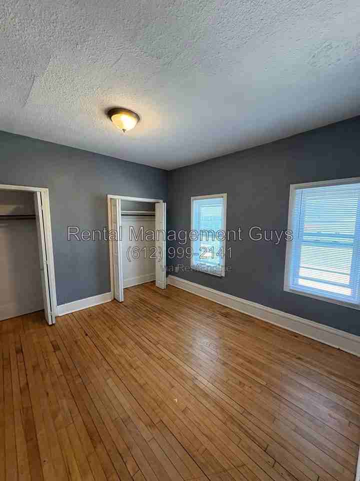 2411 Golden Valley Rd #2 - Photo 6 of 21