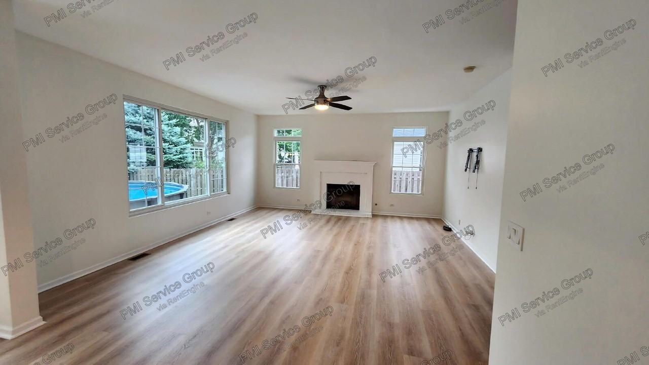 1523 Schumacher Dr - Photo 6 of 25
