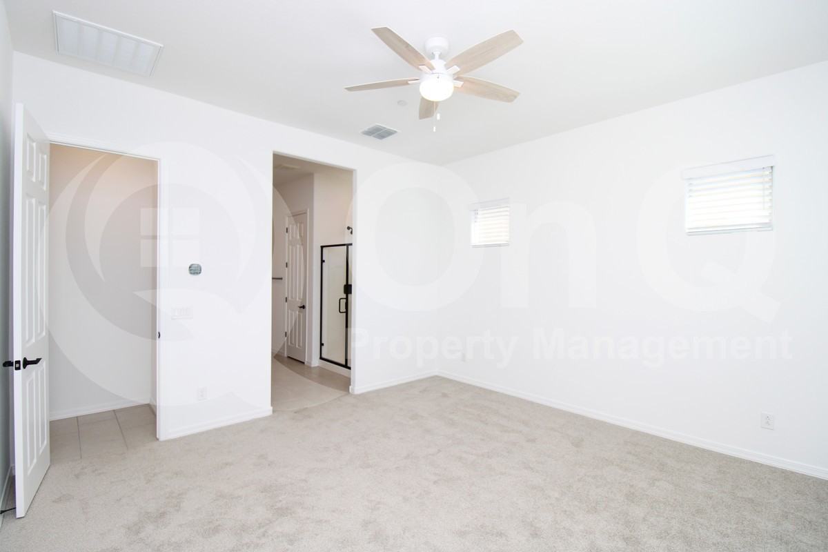 29352 N 136th Ln - Photo 7 of 22