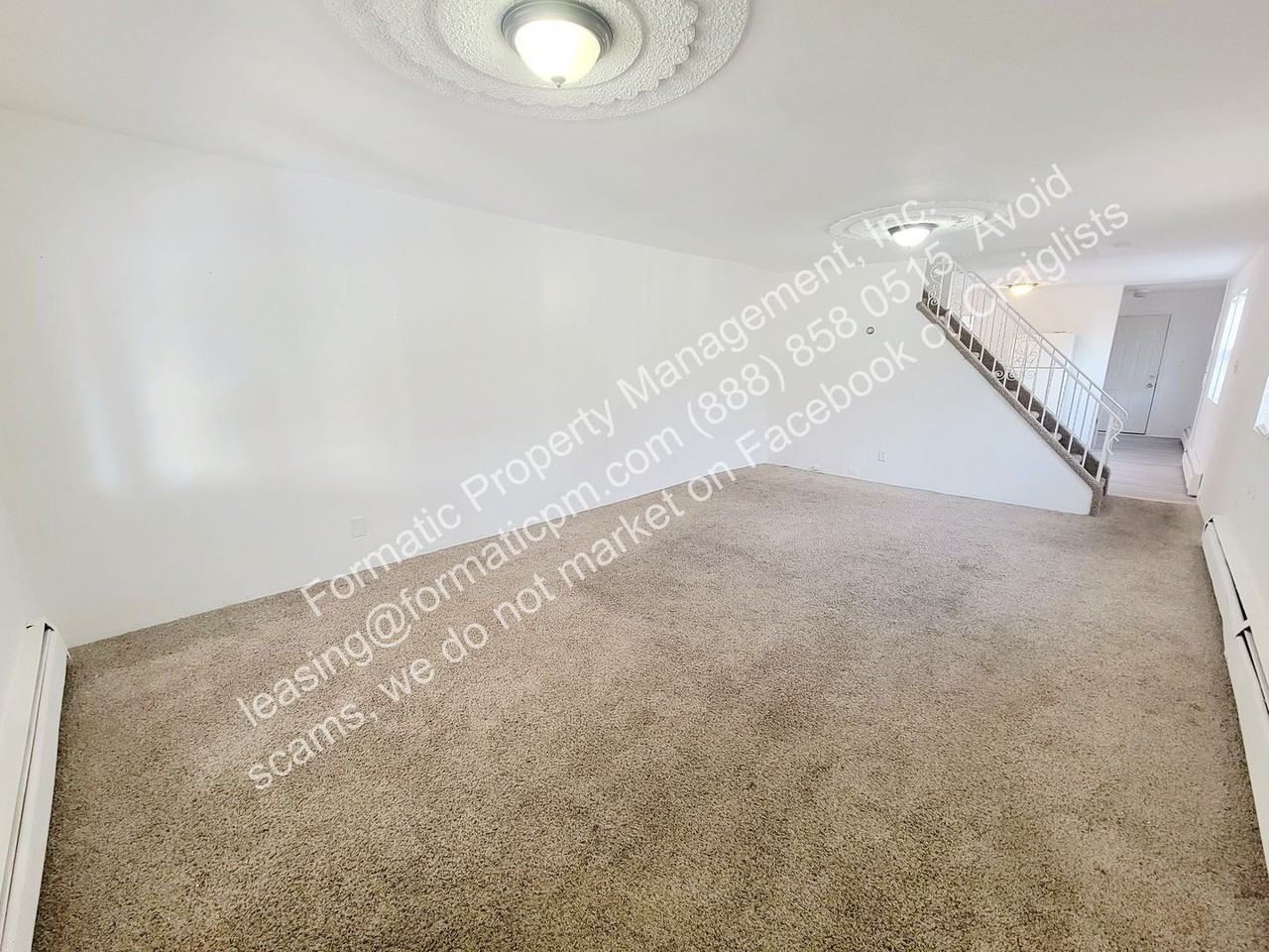 171 Almond Ln - Photo 2 of 12