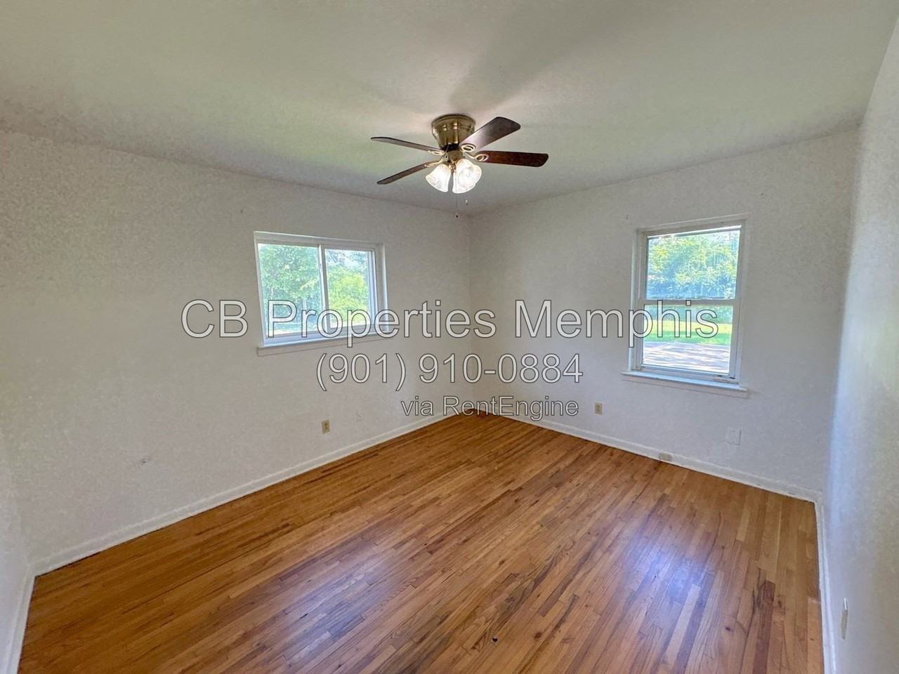 1304 Snowden Ave - Photo 3 of 12