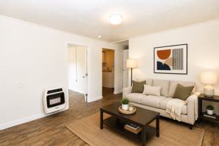 417 N Hawthorne St #417 - Photo 1 of 1