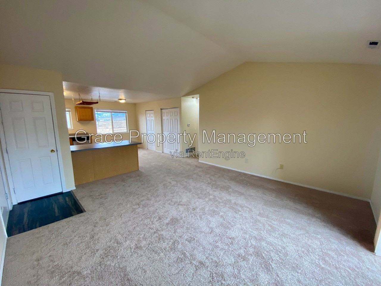 8495 S Reed St #3-302 - Photo 4 of 12