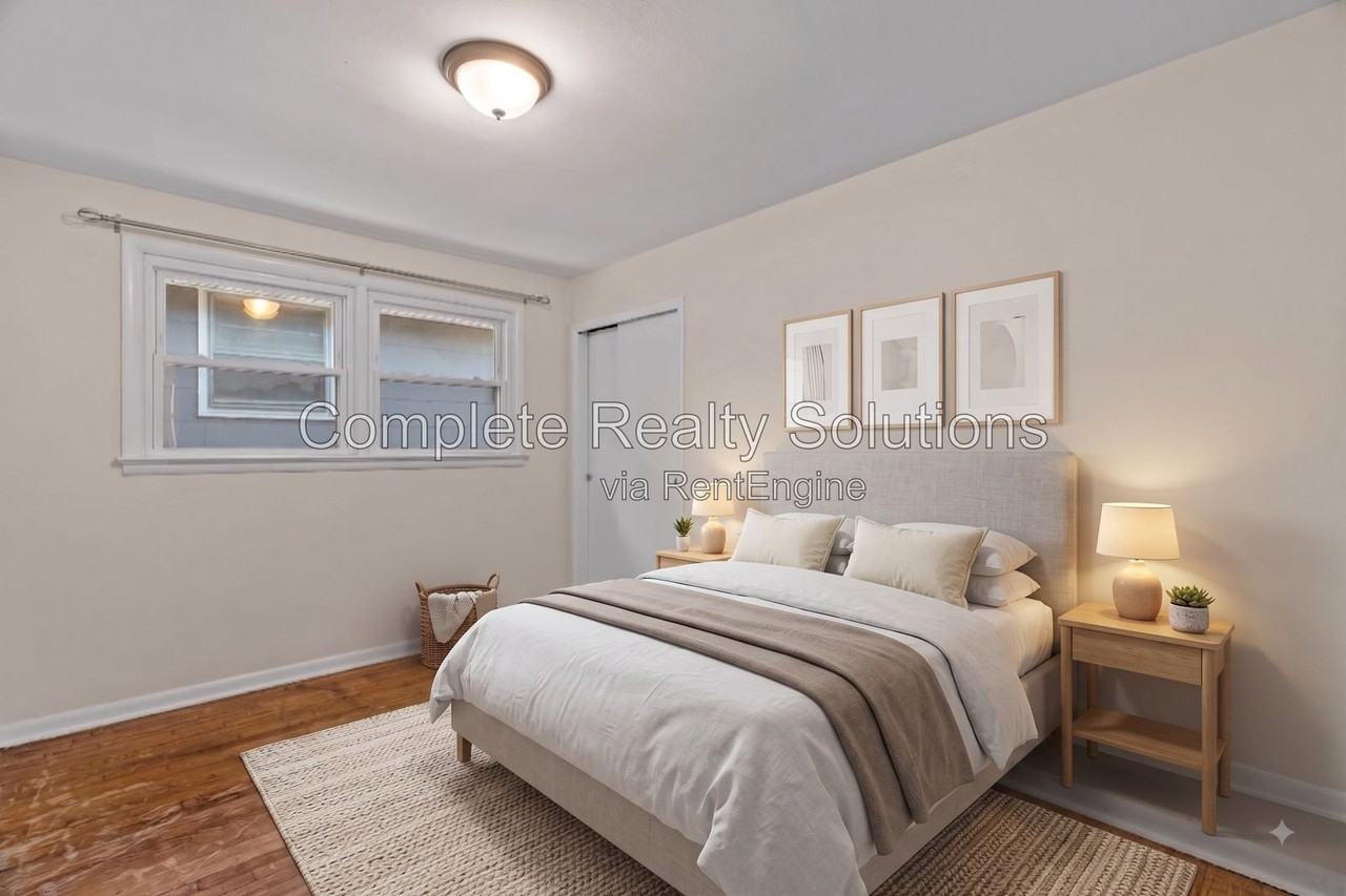 2502 Mclaran Ave - Photo 3 of 19