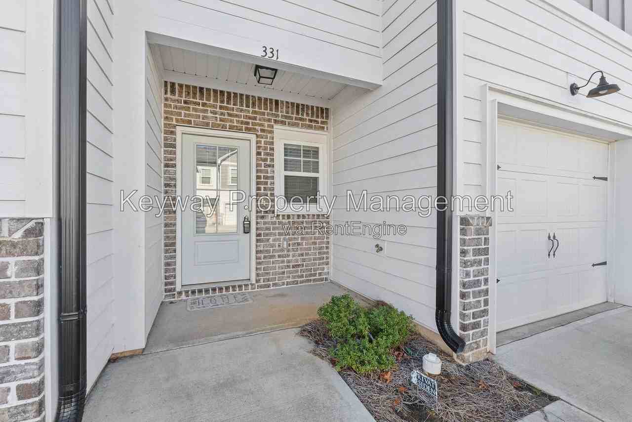 331 Sumac Trl - Photo 4 of 28