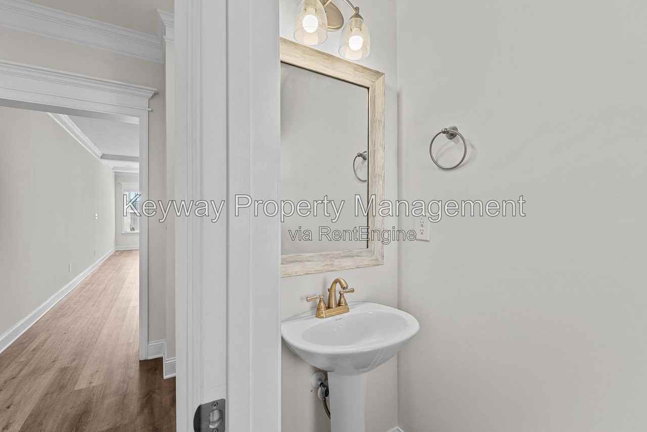 331 Sumac Trl - Photo 5 of 28