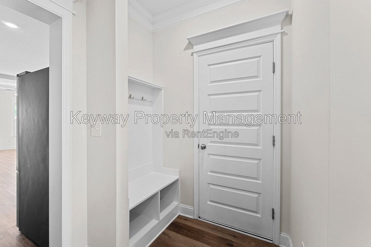 331 Sumac Trl - Photo 7 of 28