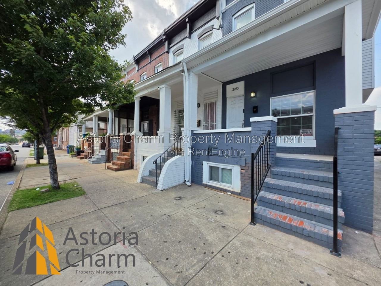 2920 E Madison St - Photo 2 of 30