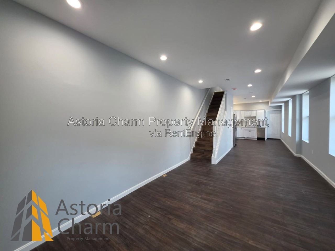 2920 E Madison St - Photo 5 of 30