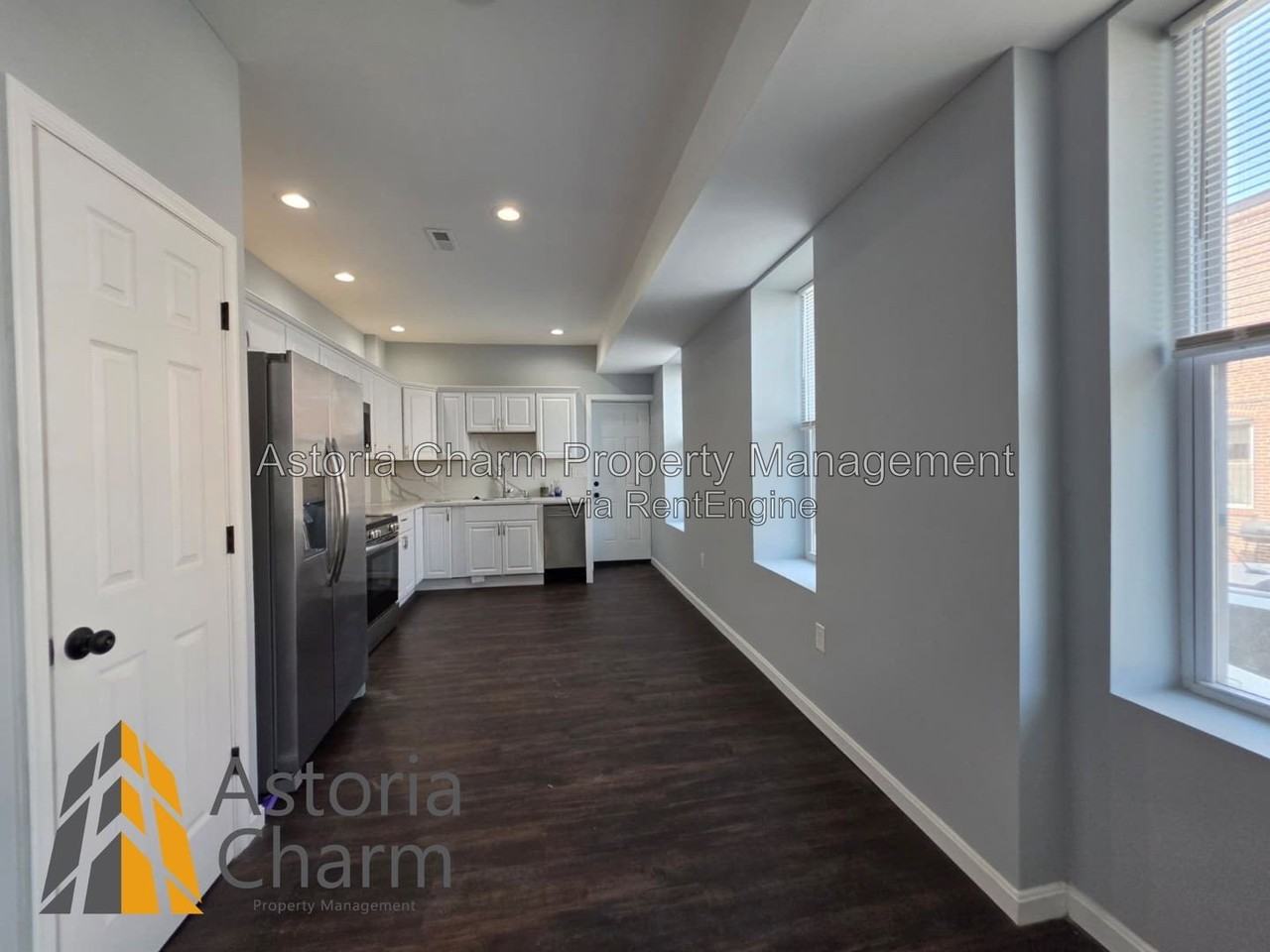 2920 E Madison St - Photo 7 of 30