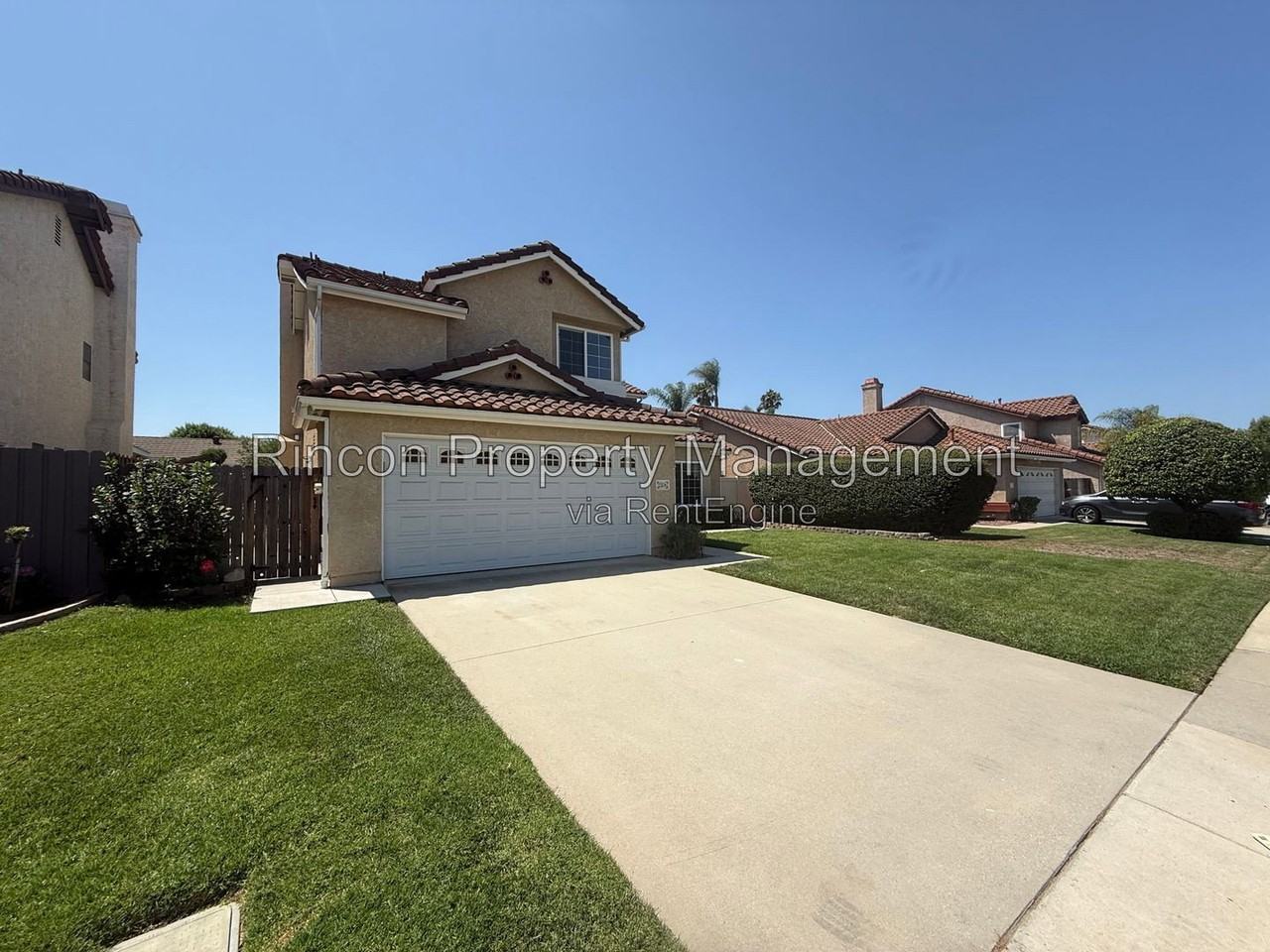13106 Knotty Pine St - Photo 4 of 33