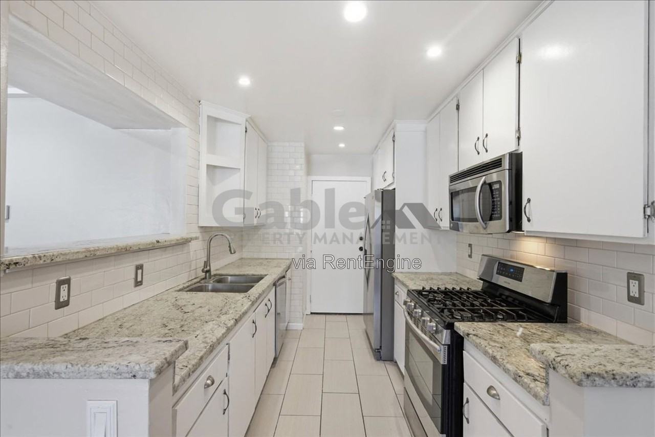23554 Newhall Ave #3 - Photo 7 of 16
