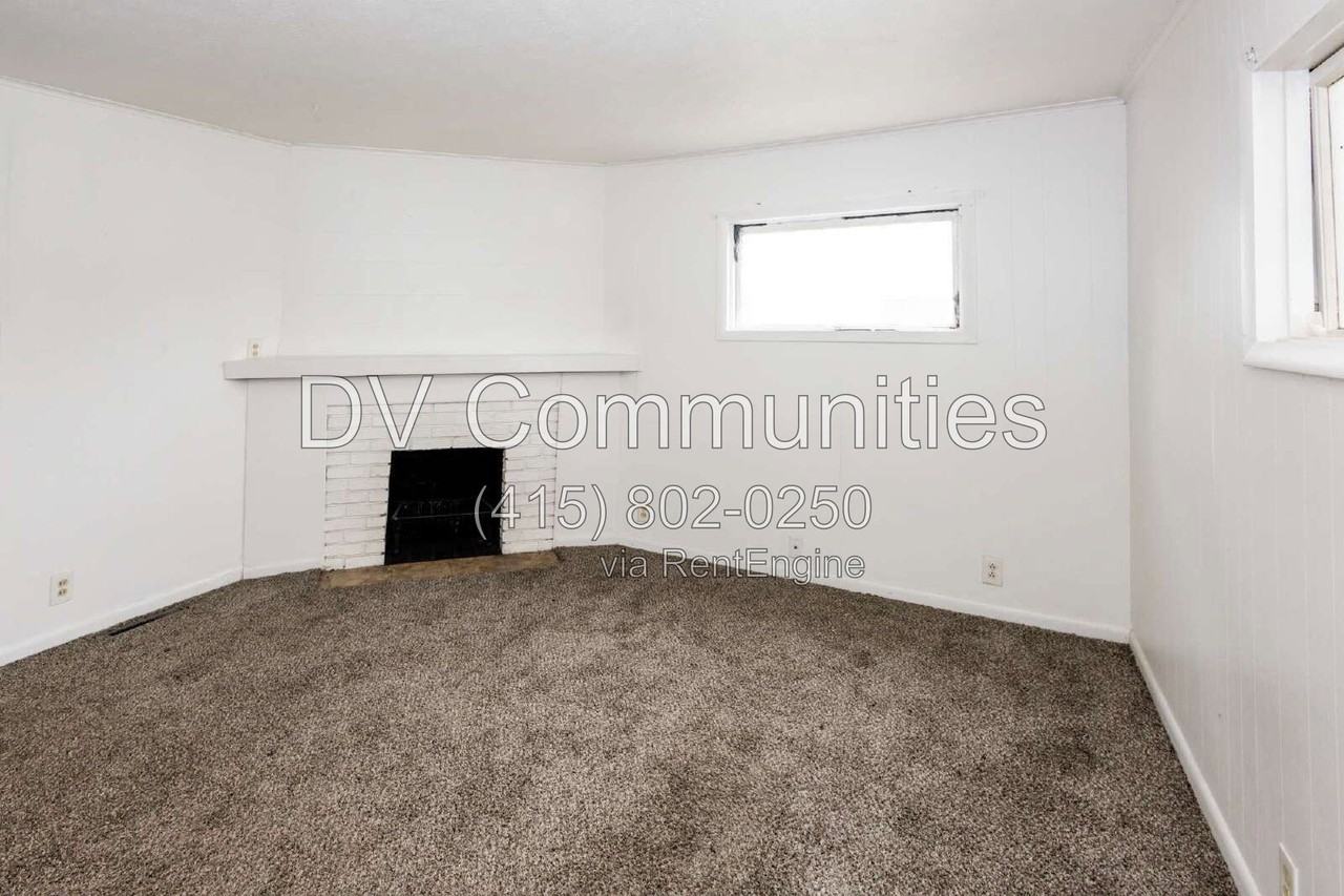 54 E 220th St - Photo 3 of 14